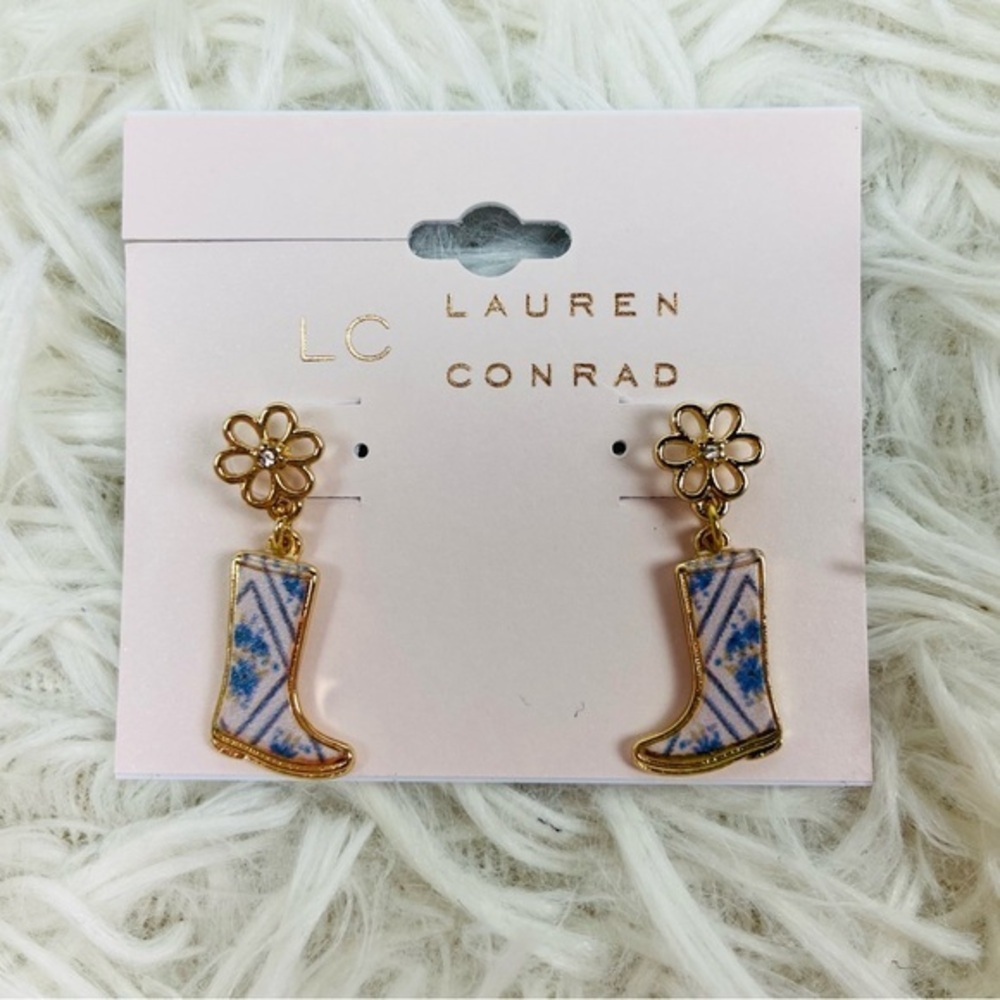 NWT LC LAUREN CONRAD golden floral dangling boot earrings